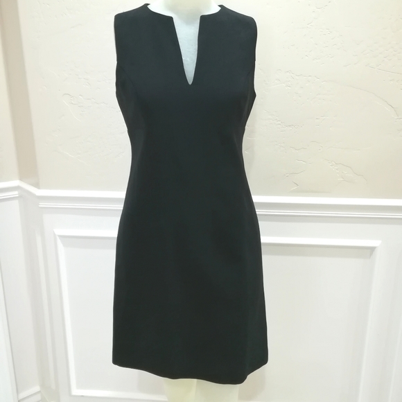 Vintage Dresses & Skirts - Vintage BCBG classic black sheath dress